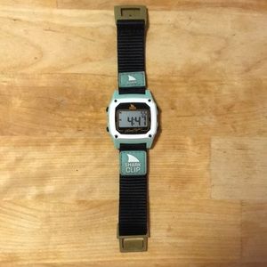 Shark Clip Watch